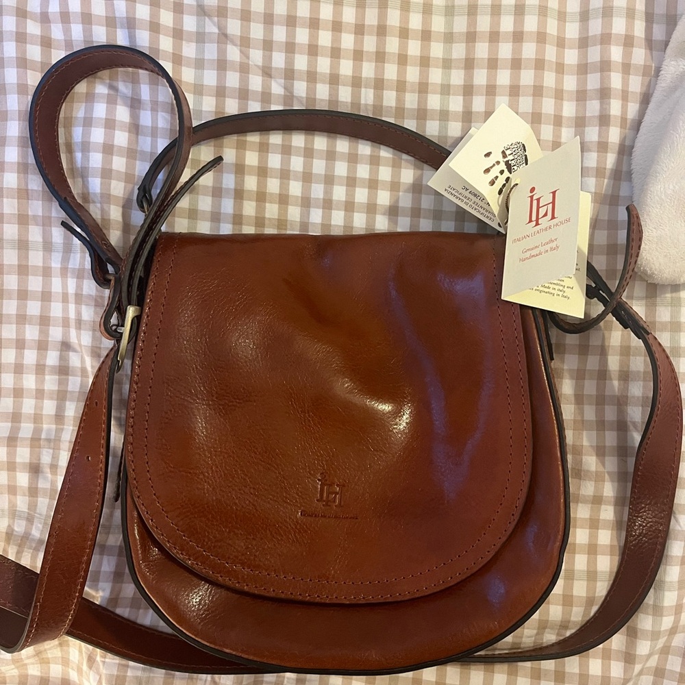 Bag straight from Italy! Brand is : Italian leather house